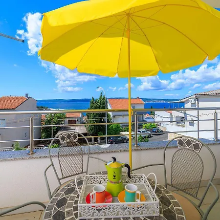 Apartman Ausgefallenes Nur 650 Meter Zum Sandstrand Mit Meerblick Selce