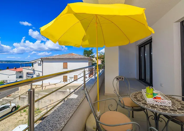 Ausgefallenes Nur 650 Meter Zum Sandstrand Mit Meerblick * Selce